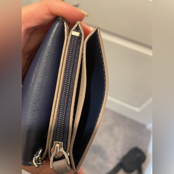 Kate Spade Wallet with Keychain - Picture 10 of 11